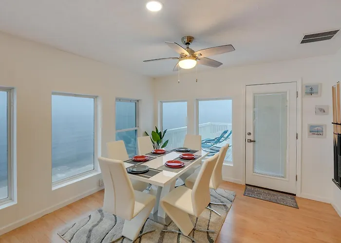Alligator Point Beachfront Home W/ Private Hot Tub
