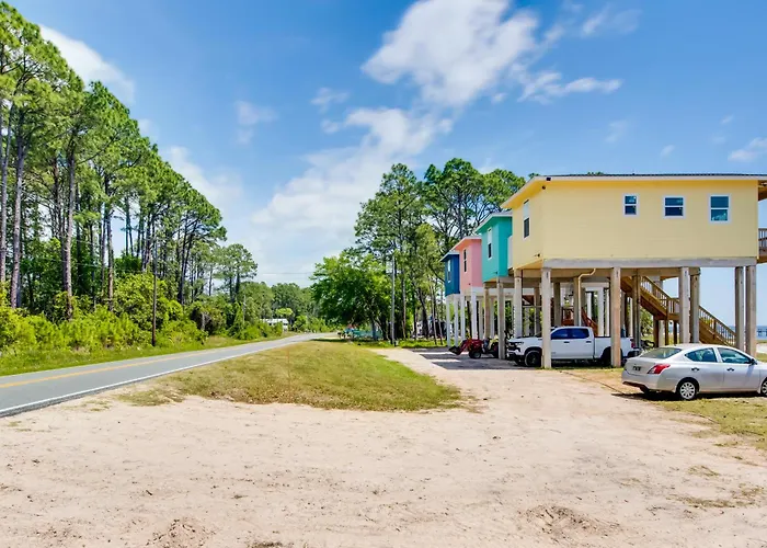 Beachfront Retreat W/ Dock In Lanark Village!